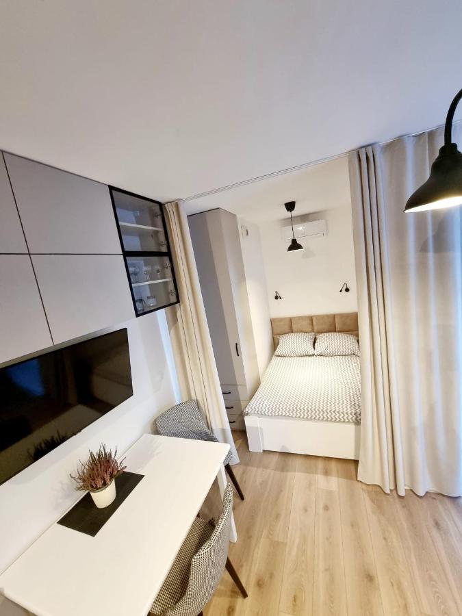 Doki Living Apartament 55 Гданск Екстериор снимка