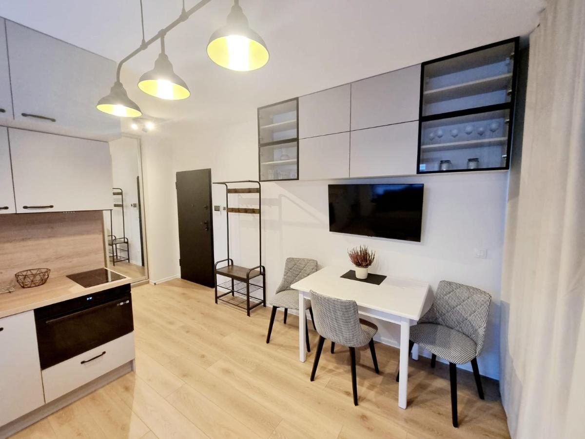 Doki Living Apartament 55 Гданск Екстериор снимка