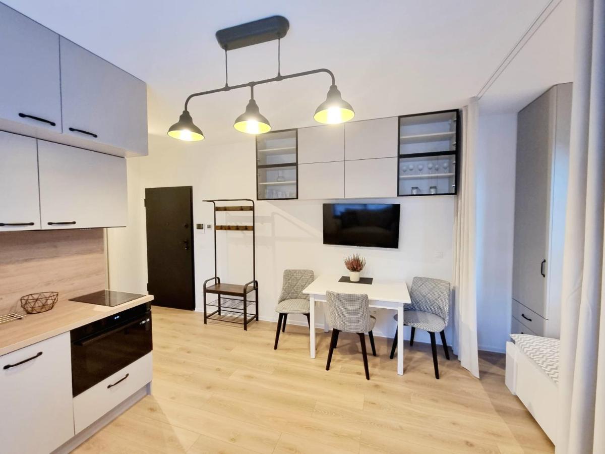 Doki Living Apartament 55 Гданск Екстериор снимка